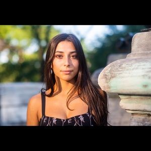 Meet your Posher, Elena